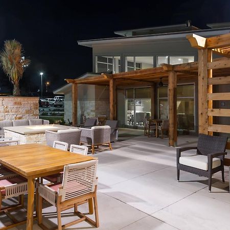 Residence Inn By Marriott Austin Airport Екстериор снимка