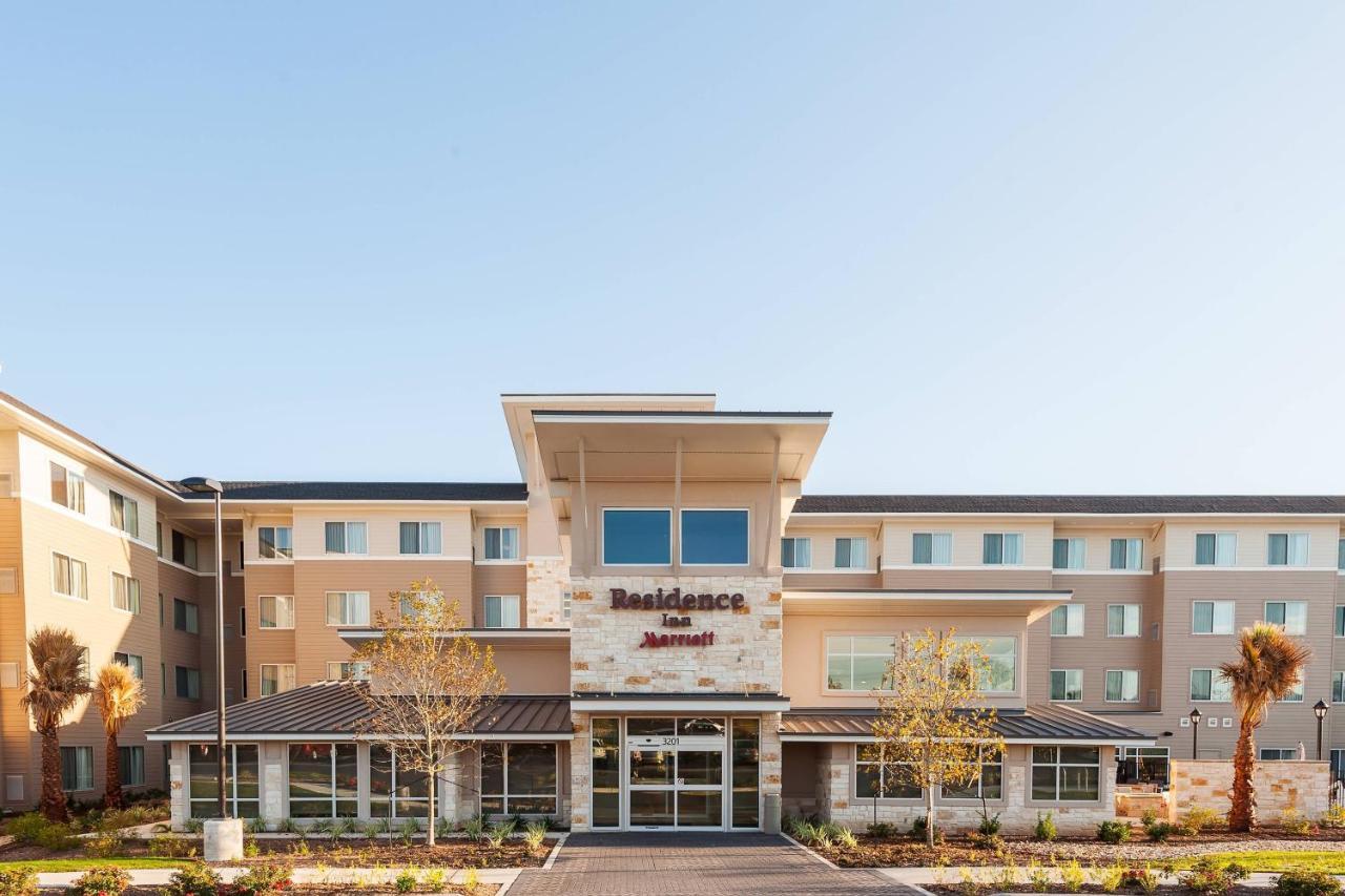 Residence Inn By Marriott Austin Airport Екстериор снимка