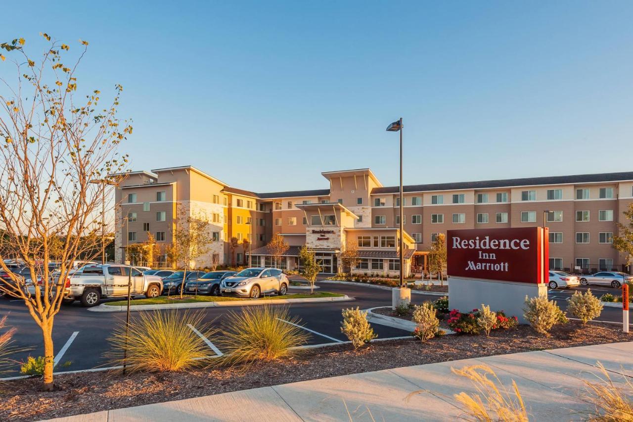 Residence Inn By Marriott Austin Airport Екстериор снимка