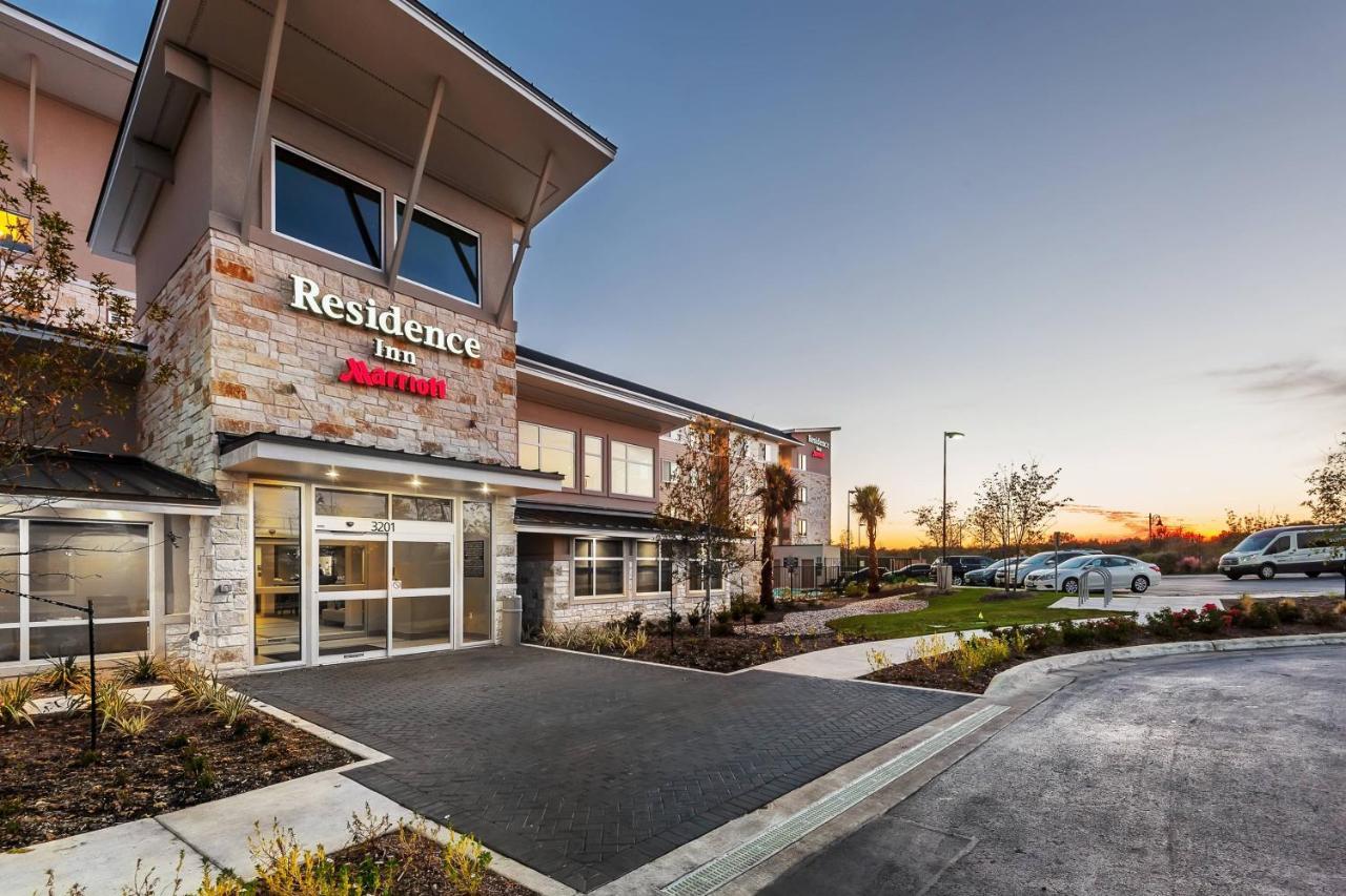Residence Inn By Marriott Austin Airport Екстериор снимка